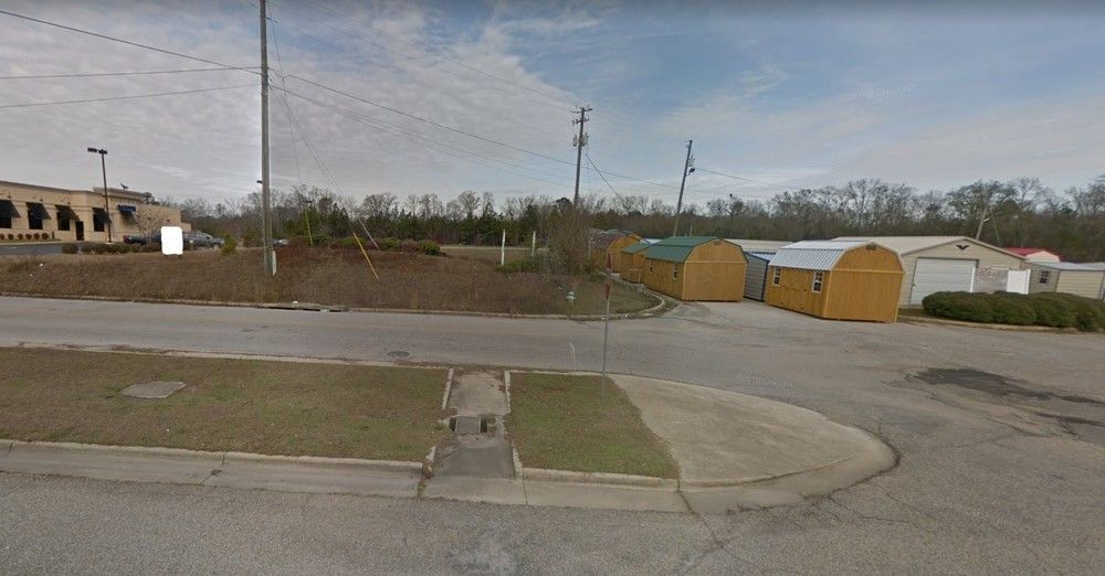 Land For Sale: 5350 McFarland Blvd, Northport, AL 35476
